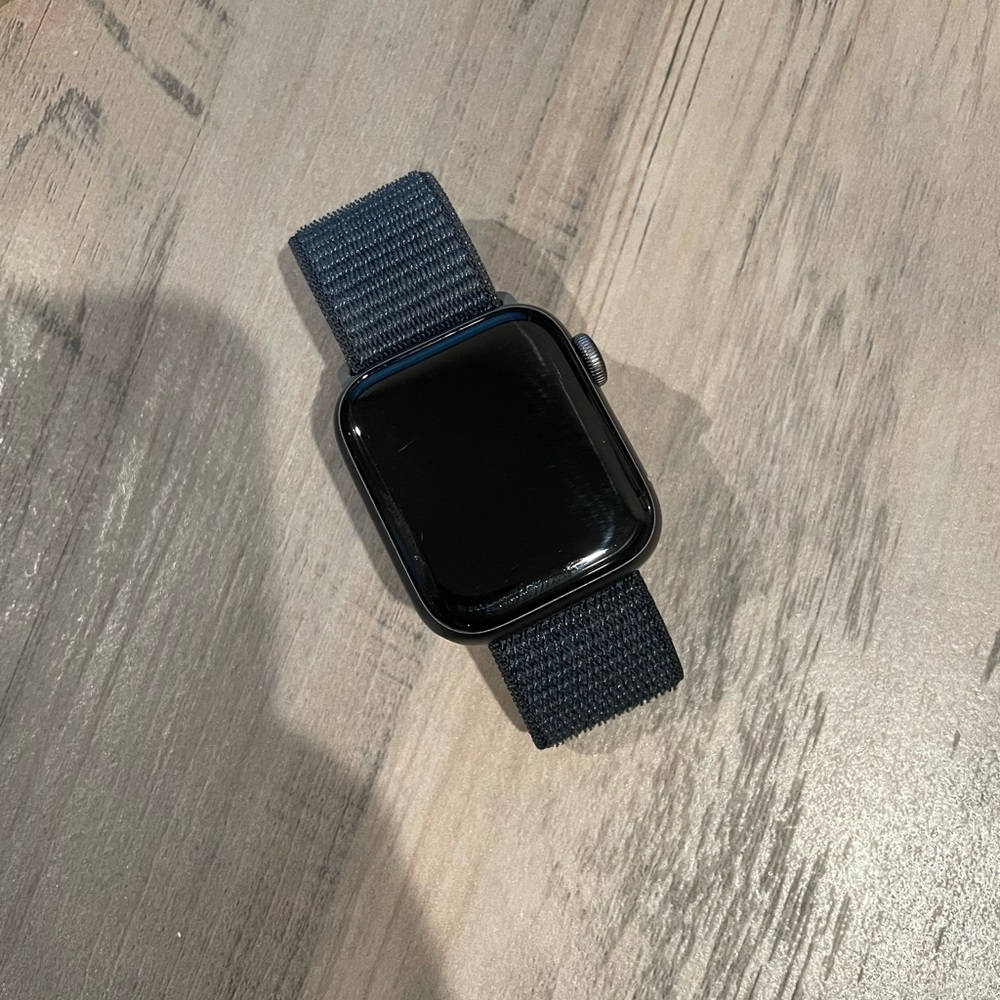 Series 4, 44mm Aluminum Apple Watch